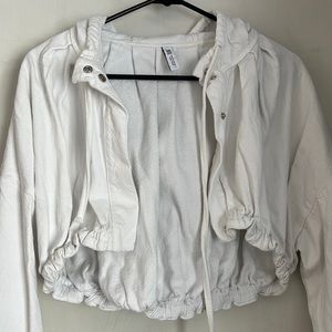 White Zara cropped jacket